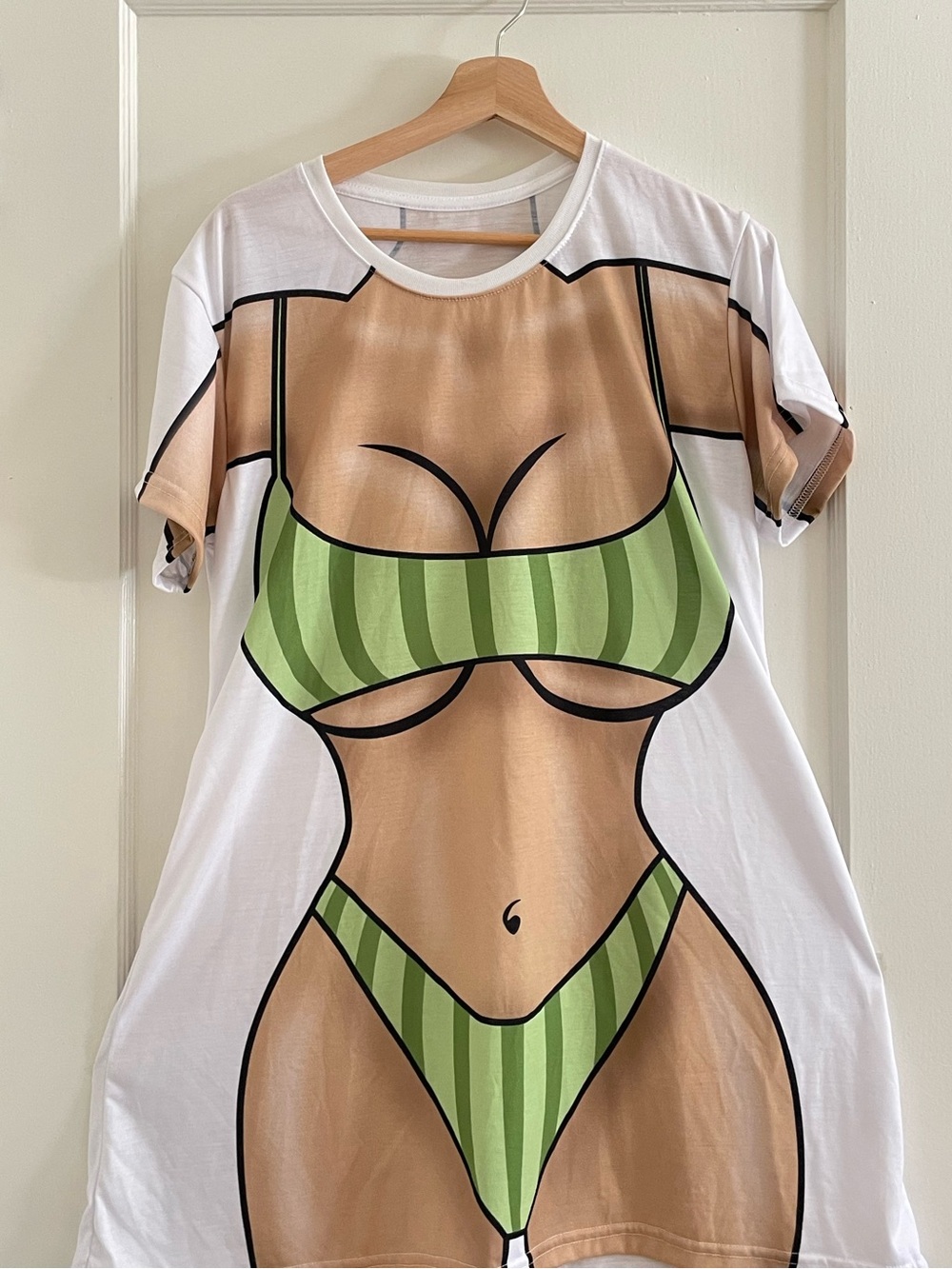 Original Vintage Style 80’s Bikini Body T Shirt Dress